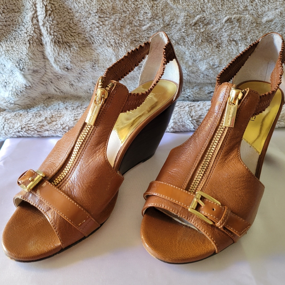 Michael Kors Tan Leather Wedge Sandle 9